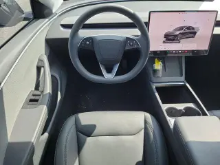 Tesla Model 3 2025 Long Range 4dr Fastback