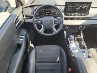Mitsubishi Outlander 2025 SE 4dr SUV