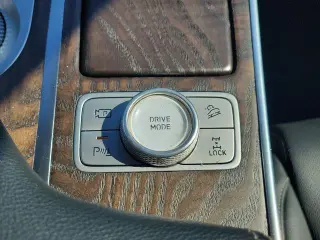 Genesis GV80 2024 AWD 2.5T 4dr SUV