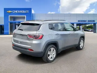 Jeep Compass 2022 Latitude 4dr SUV