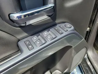 Chevrolet Silverado 1500 2018 4x4 LT 4dr Crew Cab 5.8 ft. SB