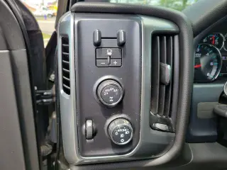 Chevrolet Silverado 1500 2018 4x4 LT 4dr Crew Cab 5.8 ft. SB