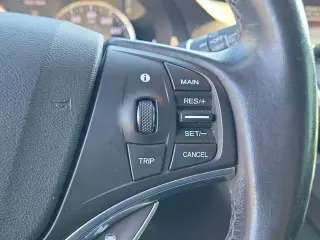 Acura MDX 2017 4dr SUV