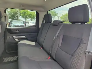 Toyota Tundra 2024 4x2 SR5 4dr CrewMax Cab Pickup LB