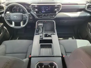 Toyota Tundra 2024 4x2 SR5 4dr CrewMax Cab Pickup LB