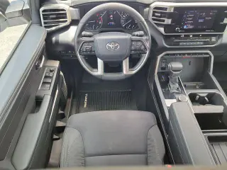 Toyota Tundra 2024 4x2 SR5 4dr CrewMax Cab Pickup LB