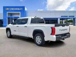 Toyota Tundra 2024 4x2 SR5 4dr CrewMax Cab Pickup LB