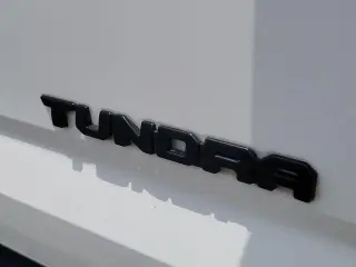 Toyota Tundra 2024 4x2 SR5 4dr CrewMax Cab Pickup LB