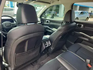 Kia Sorento 2024 S 4dr SUV