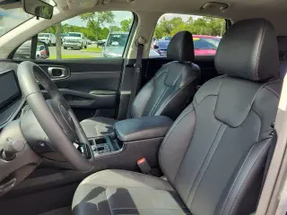 Kia Sorento 2024 S 4dr SUV