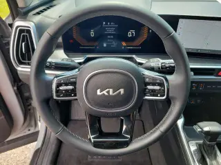 Kia Sorento 2024 S 4dr SUV