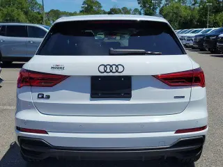 Audi Q3 2023 AWD quattro S line Premium Plus 45 TFSI 4dr SUV