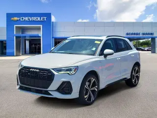Audi Q3 2023 AWD quattro S line Premium Plus 45 TFSI 4dr SUV