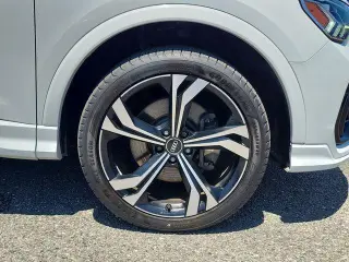 Audi Q3 2023 AWD quattro S line Premium Plus 45 TFSI 4dr SUV