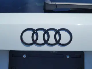Audi Q3 2023 AWD quattro S line Premium Plus 45 TFSI 4dr SUV