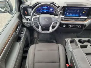 Chevrolet Silverado 1500 2023 4x2 RST 4dr Crew Cab 5.8 ft. SB