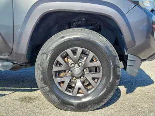 Toyota Tacoma 2020 4x2 SR5 V6 4dr Double Cab 5.0 ft SB