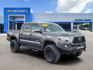 Toyota Tacoma 2022 4x2 SR5 V6 4dr Double Cab 5.0 ft SB