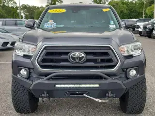 Toyota Tacoma 2022 4x2 SR5 V6 4dr Double Cab 5.0 ft SB