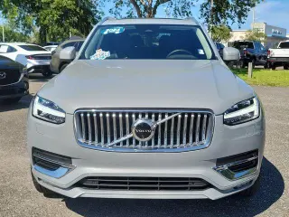 Volvo XC90 2024 AWD B5 Plus Bright Theme 4dr SUV