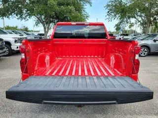 Chevrolet Silverado 1500 Limited 2022 4x4 LT 4dr Crew Cab 5.8 ft. SB w/2FL