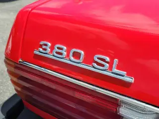 Mercedes-Benz 380-Class 1985 380 SL 2dr Convertible