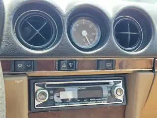 Mercedes-Benz 380-Class 1985 380 SL 2dr Convertible