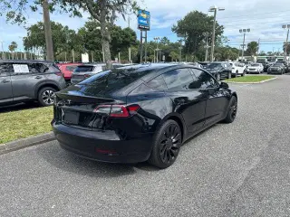 Tesla Model 3 2023 4dr Sedan