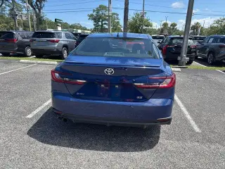 Toyota Camry 2025 SE 4dr Sedan
