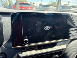 Toyota Camry 2025 SE 4dr Sedan