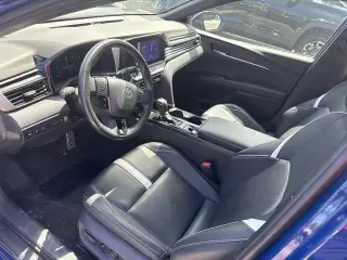 Toyota Camry 2025 SE 4dr Sedan