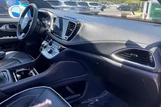 Chrysler Pacifica Hybrid 2022 Limited 4dr Mini-Van