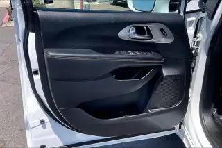 Chrysler Pacifica Hybrid 2022 Limited 4dr Mini-Van