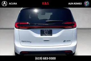 Chrysler Pacifica Hybrid 2022 Limited 4dr Mini-Van