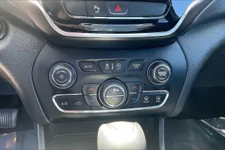 Jeep Cherokee 2019 Limited 4dr SUV