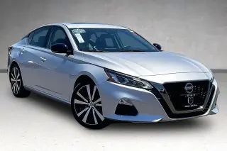 Nissan Altima 2020 2.5 SR 4dr Sedan