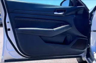 Nissan Altima 2020 2.5 SR 4dr Sedan