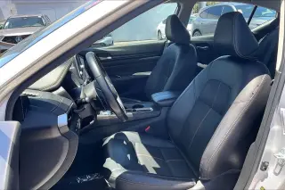 Nissan Altima 2020 2.5 SR 4dr Sedan