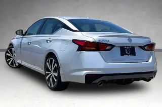 Nissan Altima 2020 2.5 SR 4dr Sedan