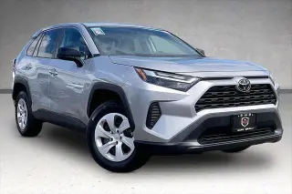 Toyota RAV4 2024 AWD LE 4dr SUV