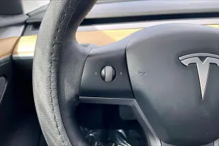 Tesla Model 3 2021 Standard Range Plus 4dr Sedan