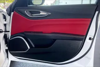 Alfa Romeo Giulia 2021 Ti 4dr Sedan