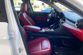 Alfa Romeo Giulia 2021 Ti 4dr Sedan