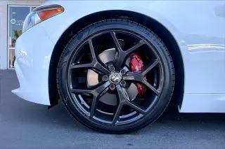 Alfa Romeo Giulia 2021 Ti 4dr Sedan