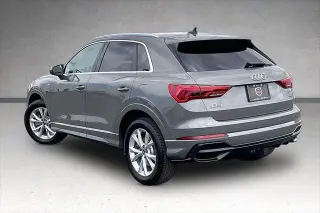 Audi Q3 2022 AWD quattro S line Premium Plus 45 TFSI 4dr SUV