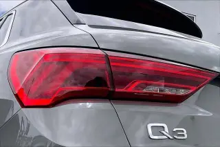Audi Q3 2022 AWD quattro S line Premium Plus 45 TFSI 4dr SUV