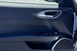 Alfa Romeo Giulia 2022 Ti 4dr Sedan