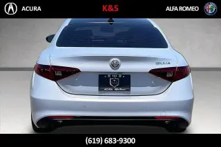 Alfa Romeo Giulia 2022 Ti 4dr Sedan