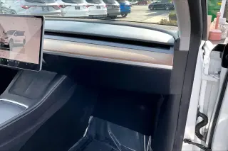 Tesla Model Y 2023 AWD Long Range 4dr Crossover