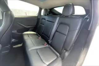 Tesla Model Y 2023 AWD Long Range 4dr Crossover